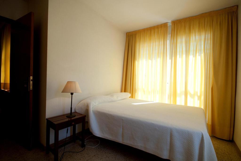 Apartamentos Siglo XXI - Marabu Sant Feliu de Guíxols Room photo