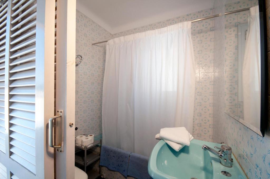 Apartamentos Siglo XXI - Marabu Sant Feliu de Guíxols Room photo